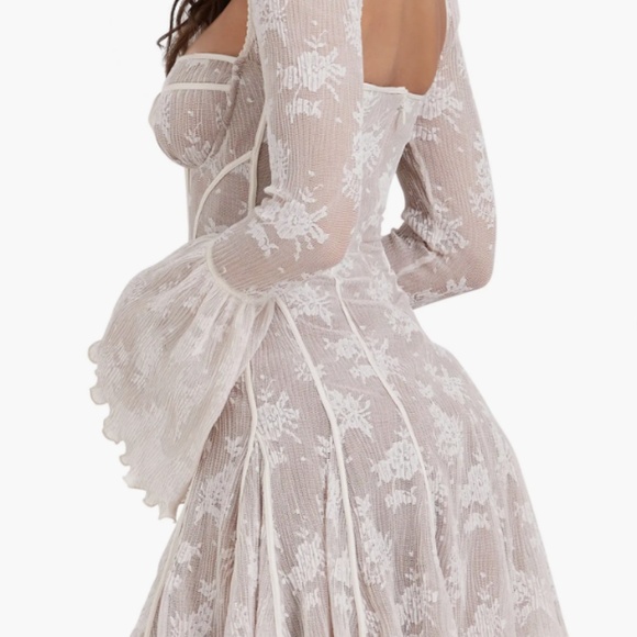 House of CB Analissa Long Sleeve Lace Minidress - Picture 2 of 4